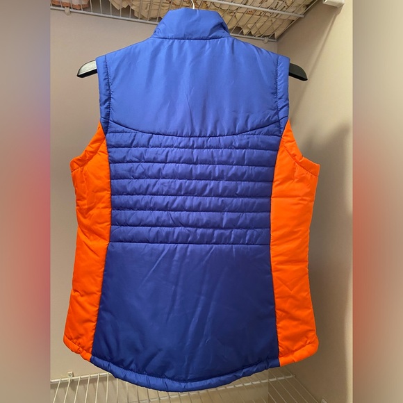 New ladies size L Florida Gators puff vest with front pockets, full zip - Picture 12 of 13